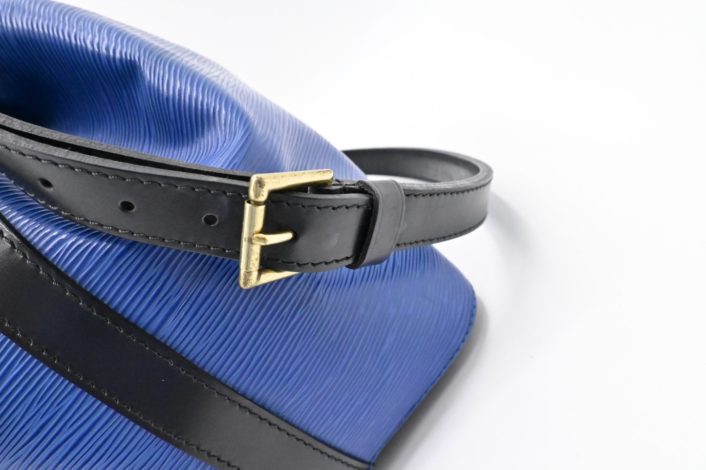Louis Vuitton Petit Noe in Blue Epi Leather