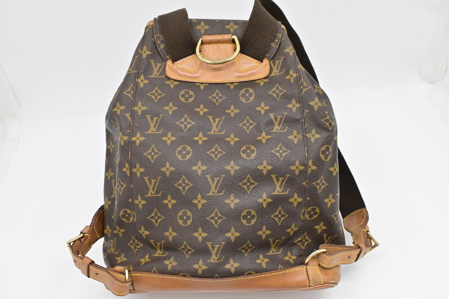 Louis Vuitton Montsouris GM in Monogram Canvas