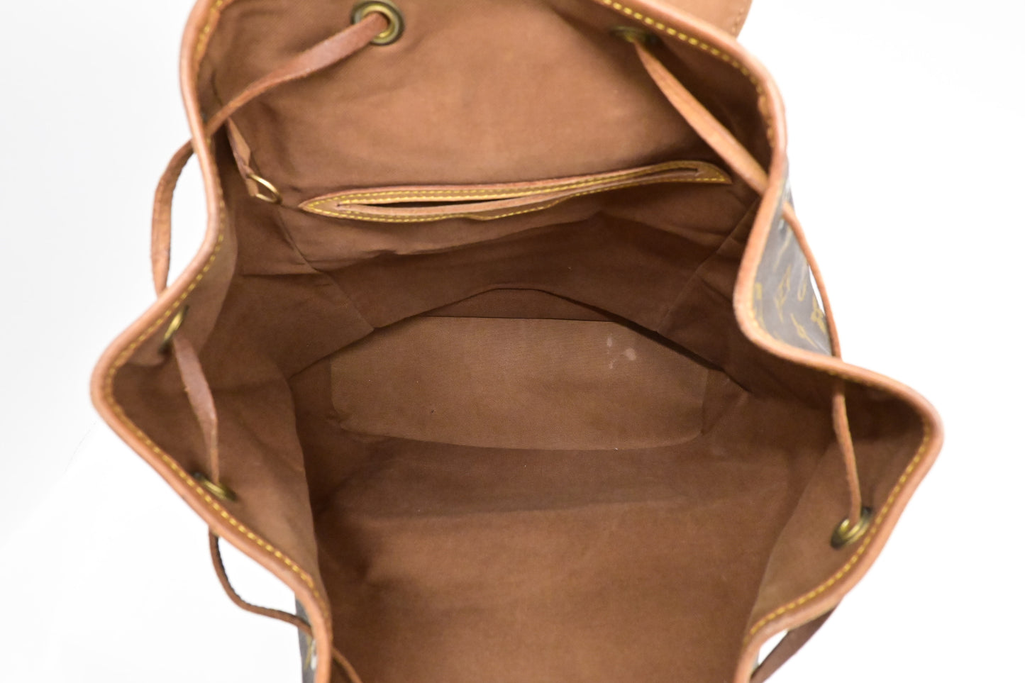 Louis Vuitton Montsouris GM in Monogram Canvas