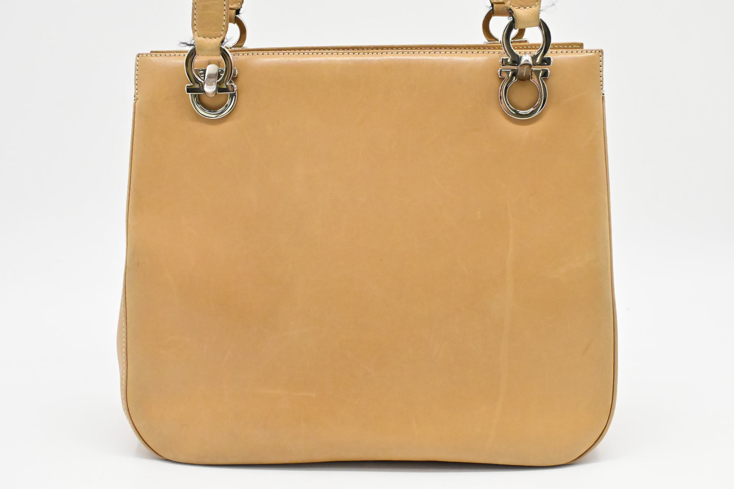Ferragamo Shoulder Bag in Tan Leather