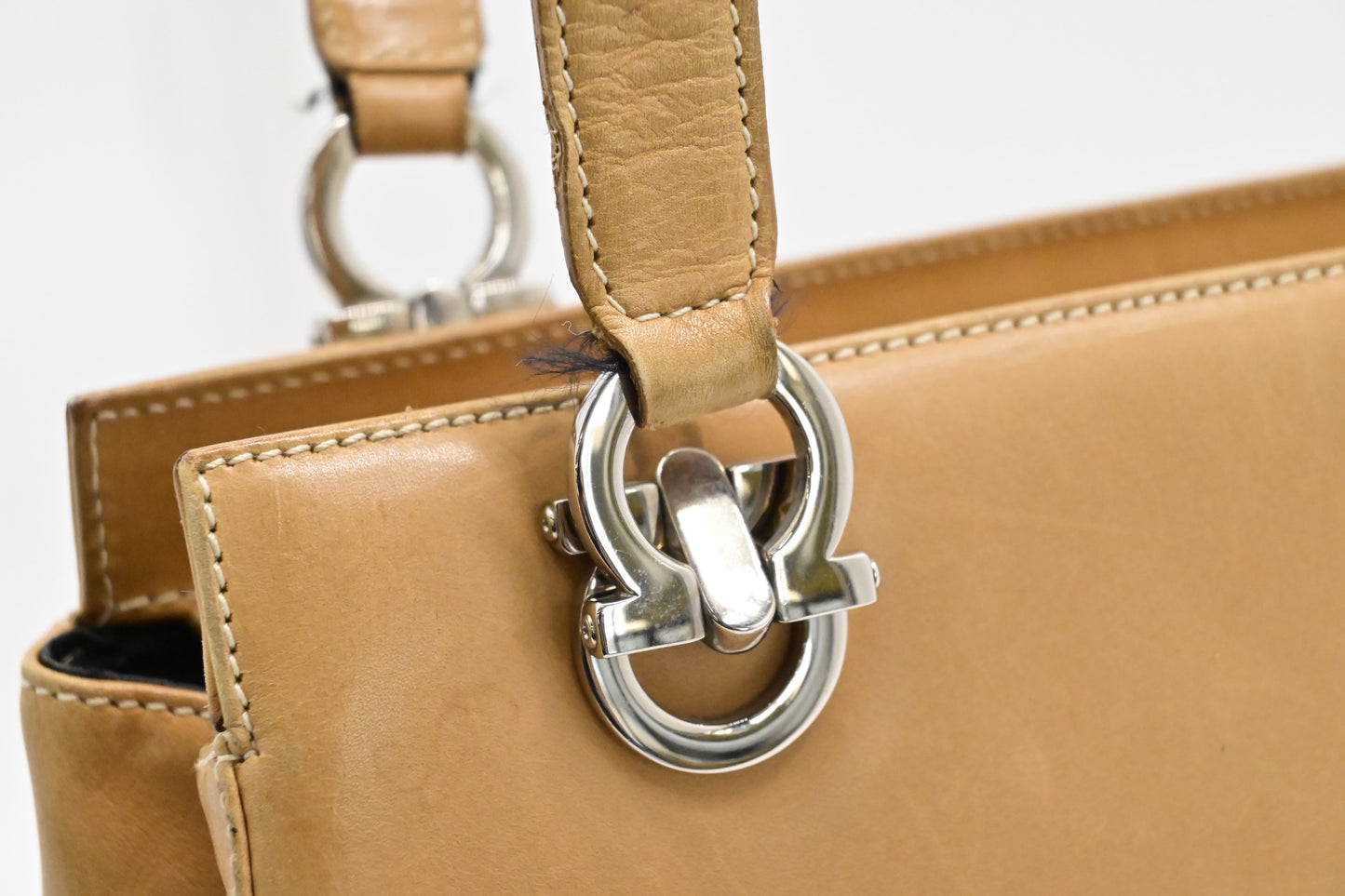 Ferragamo Shoulder Bag in Tan Leather