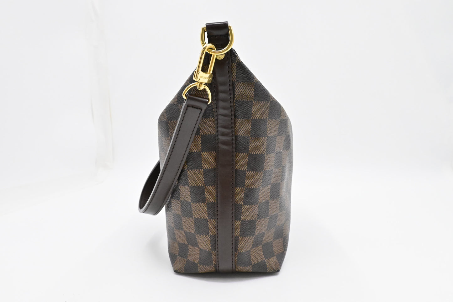 Louis Vuitton Ilovo MM in Damier Ebene Canvas
