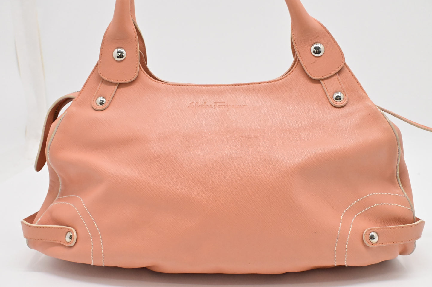 Ferragamo Gancio Hobo Bag in Pale Pink Leather