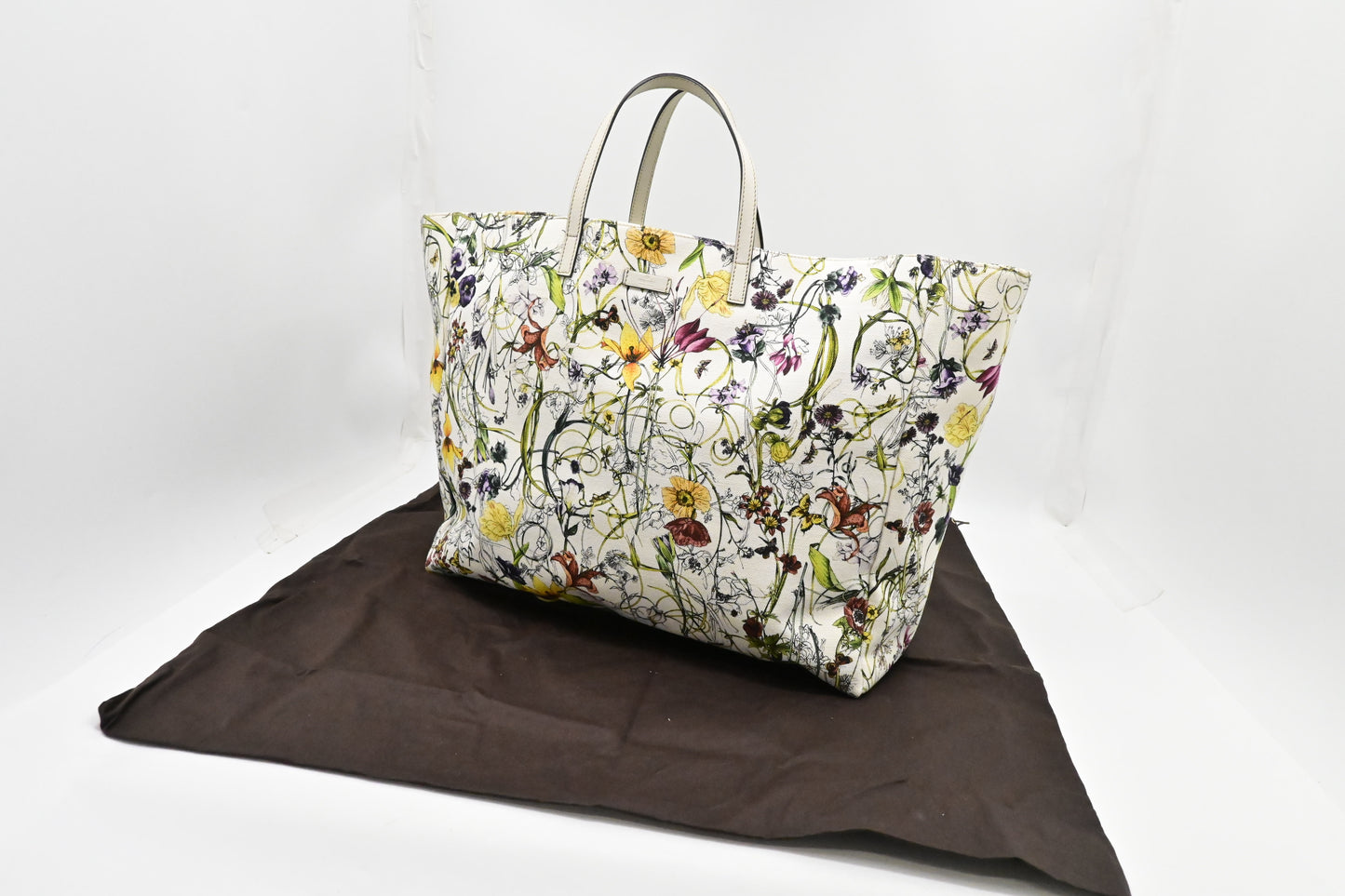 Gucci Tote in White Floral Canvas