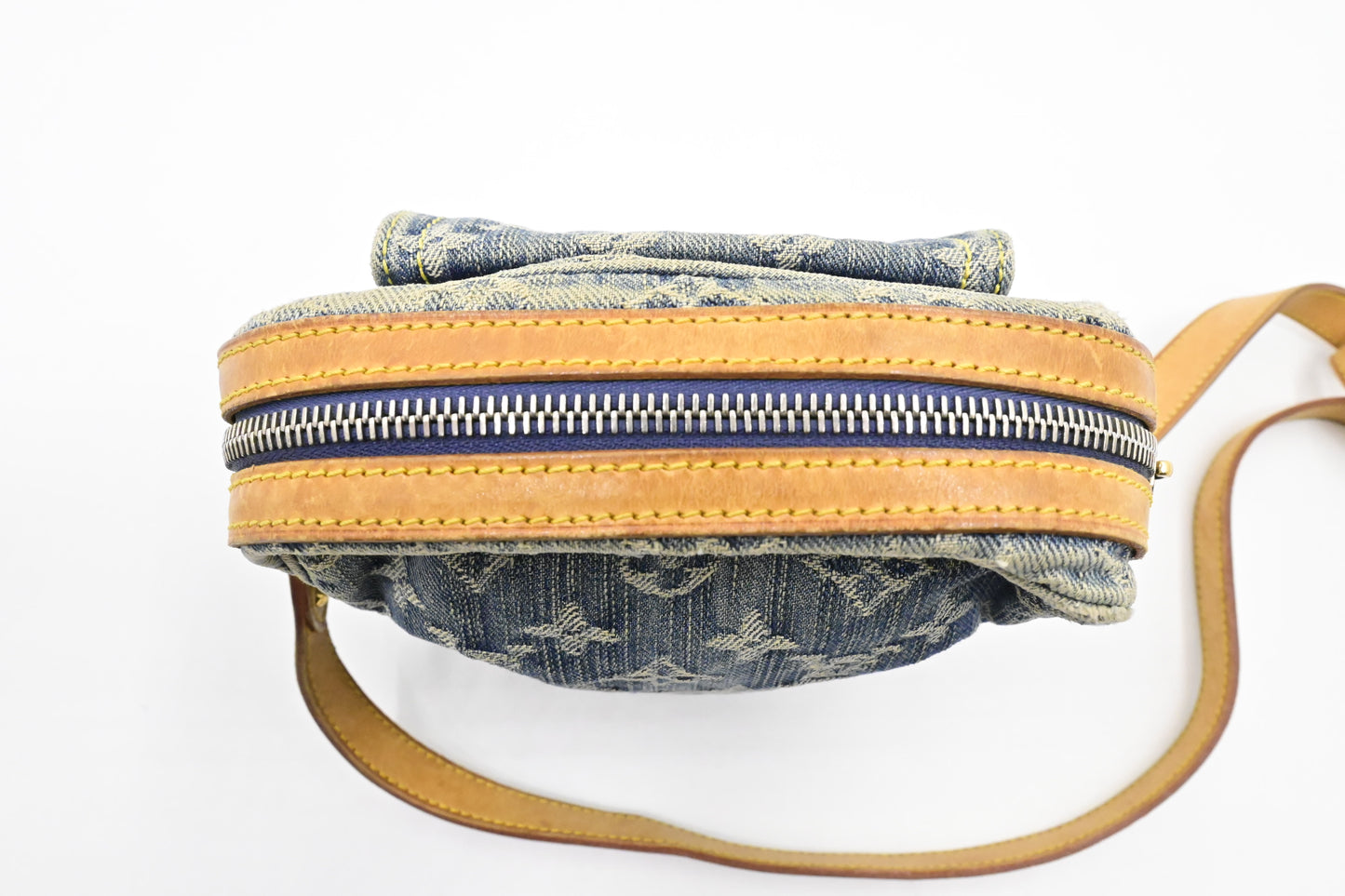 Louis Vuitton Camera Bag in Monogram Denim