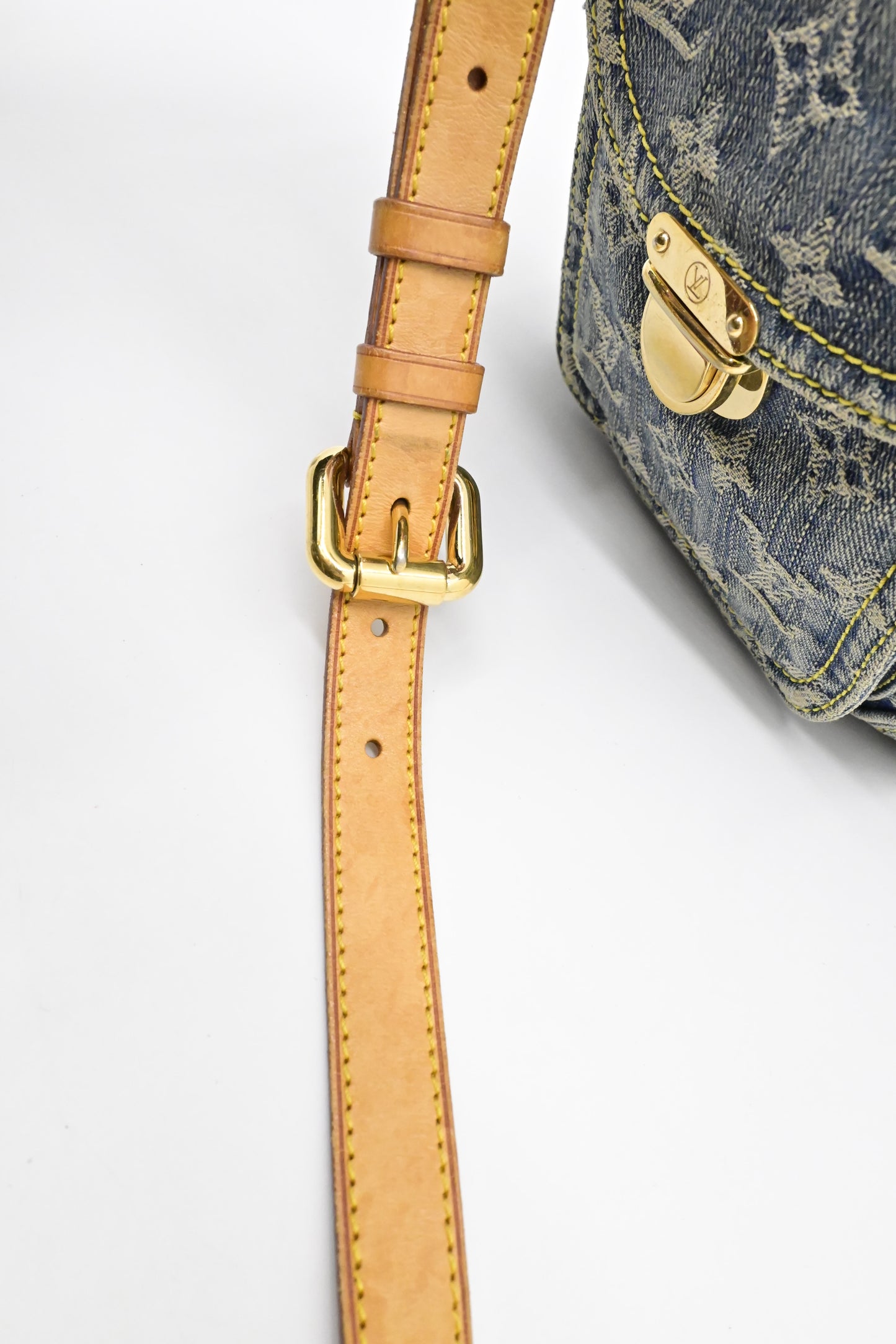 Louis Vuitton Camera Bag in Monogram Denim