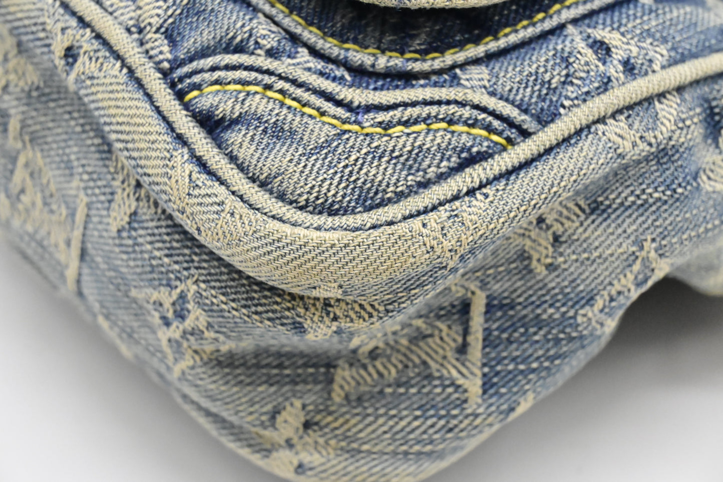Louis Vuitton Camera Bag in Monogram Denim