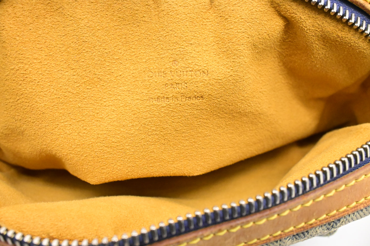 Louis Vuitton Camera Bag in Monogram Denim