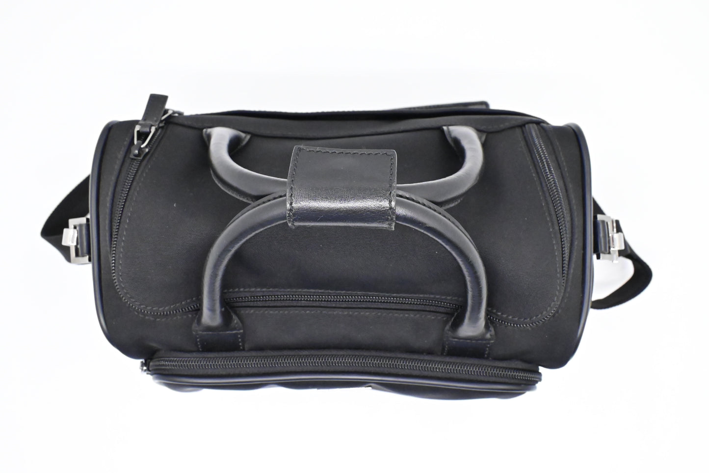 Gucci Cosmetic Shoulder Bag in Black Canvas