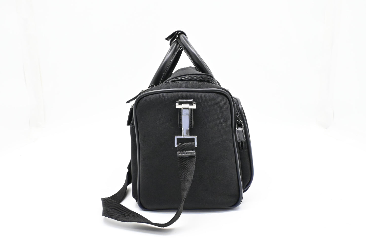 Gucci Cosmetic Shoulder Bag in Black Canvas