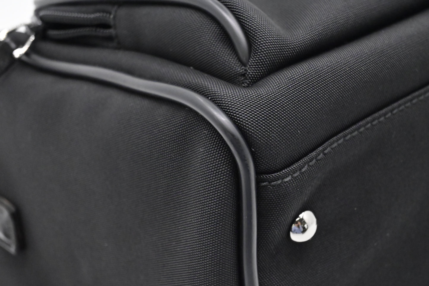 Gucci Cosmetic Shoulder Bag in Black Canvas