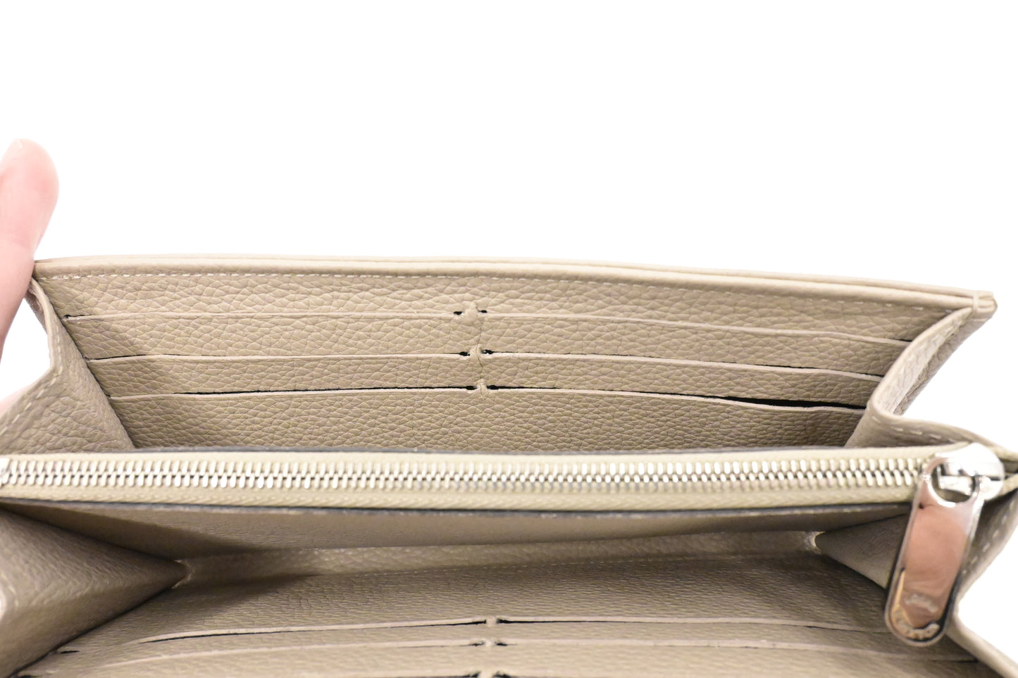 Louis Vuitton Iris Wallet in Galet Mahina Leather