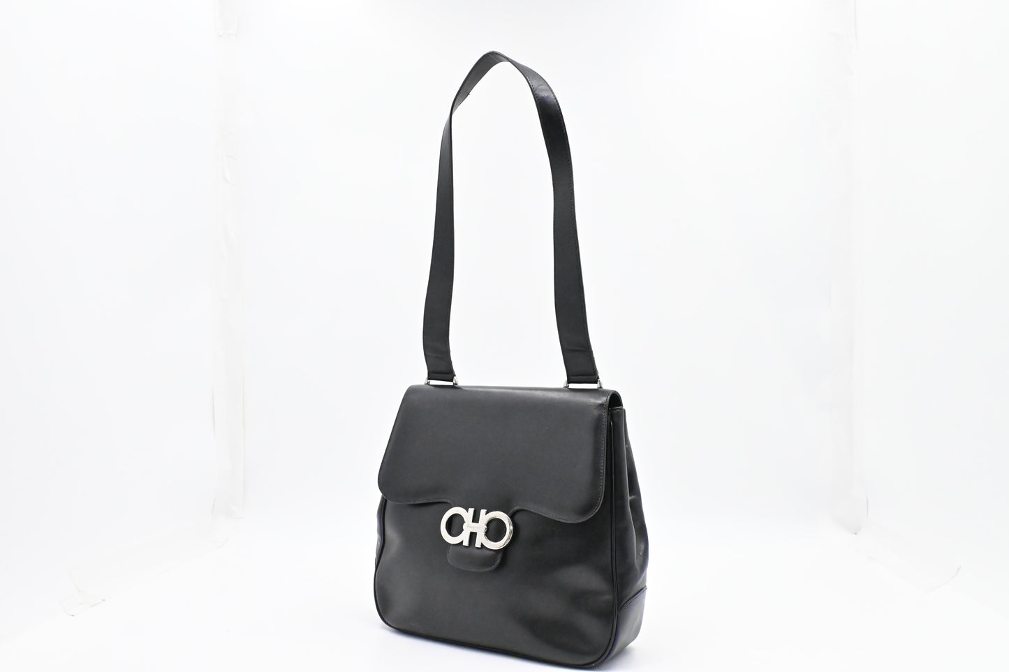 Ferragamo Shoulder Bag in Black Leather