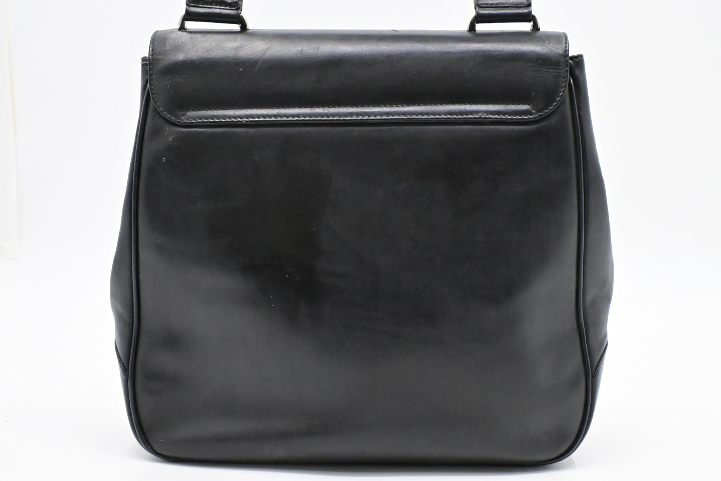 Ferragamo Shoulder Bag in Black Leather