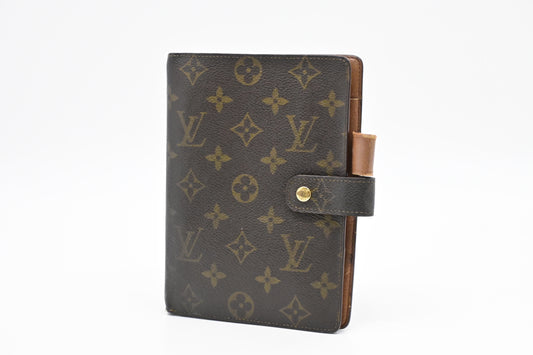 Louis Vuitton Agenda MM in Monogram Canvas