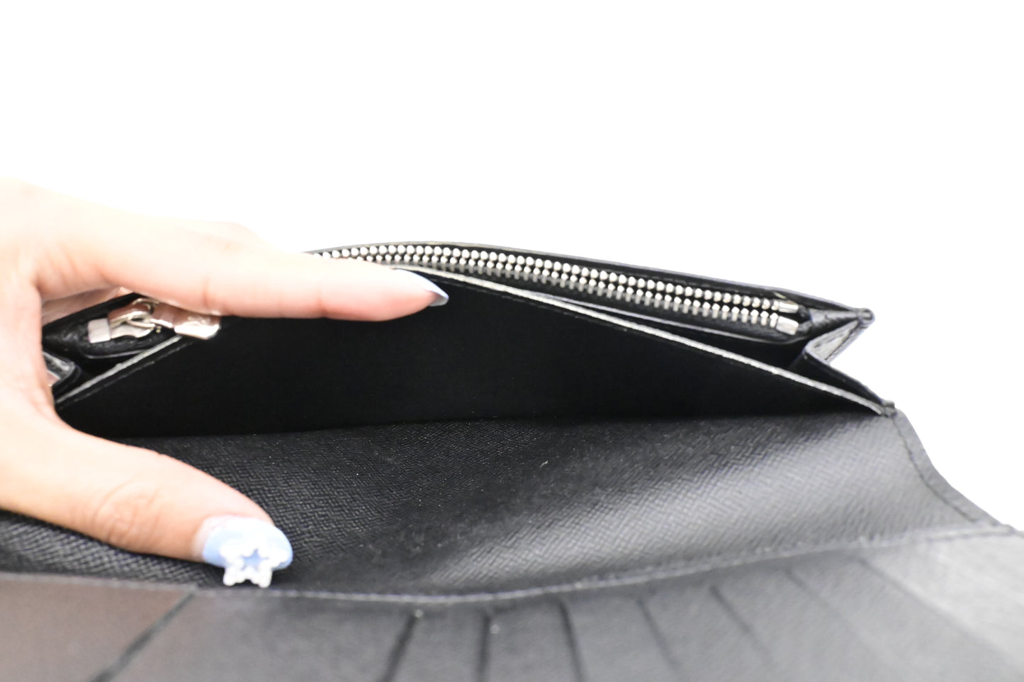 Louis Vuitton Brazza Wallet in Black Epi Leather