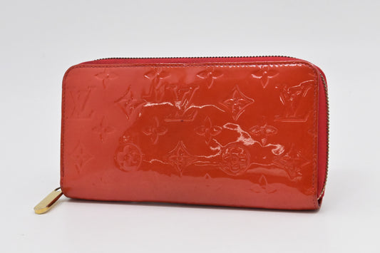 Louis Vuitton Long Zippy Wallet in Orange Sunset Vernis Leather
