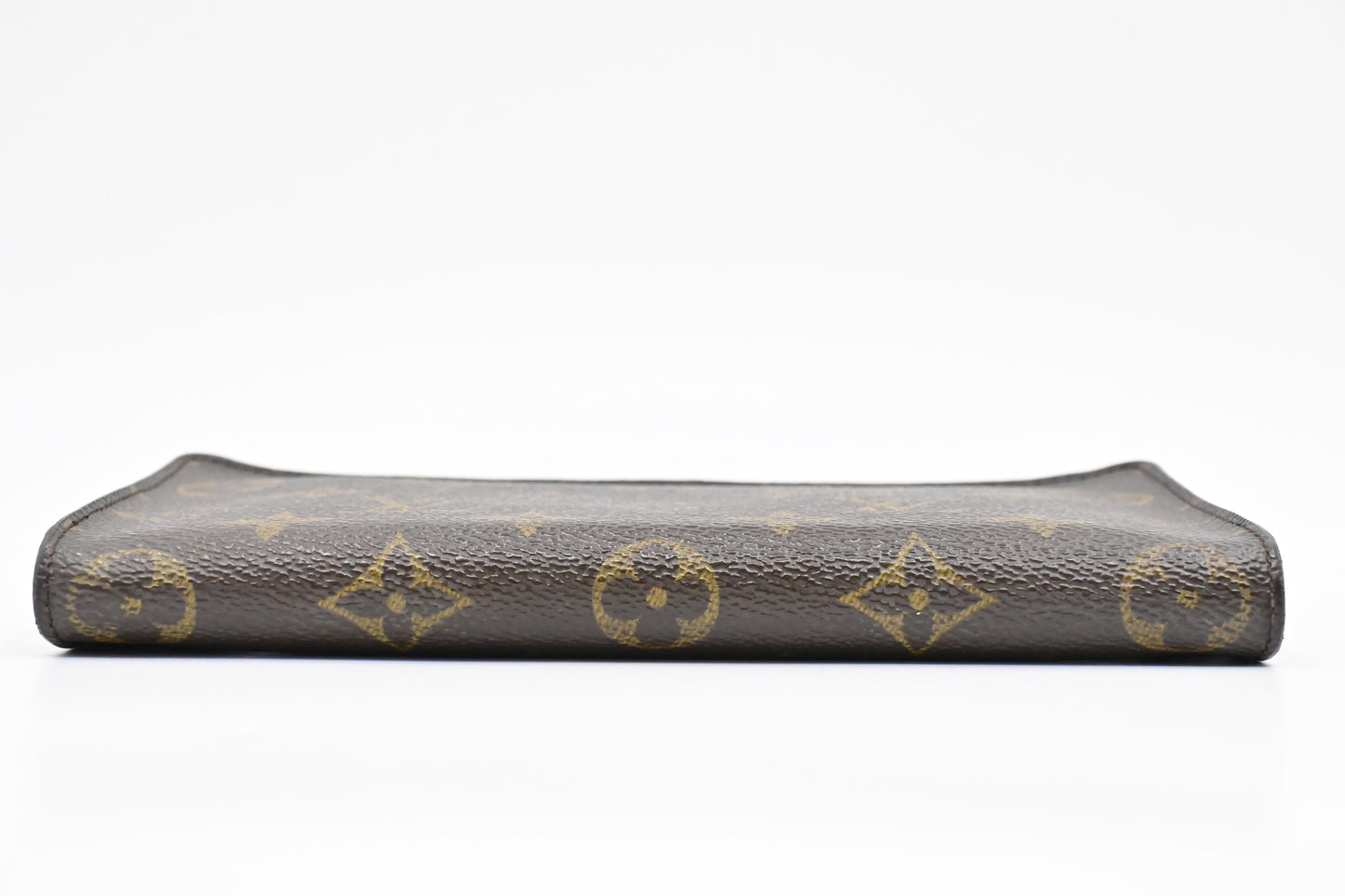 Louis Vuitton Zippy Wallet in Monogram Canvas