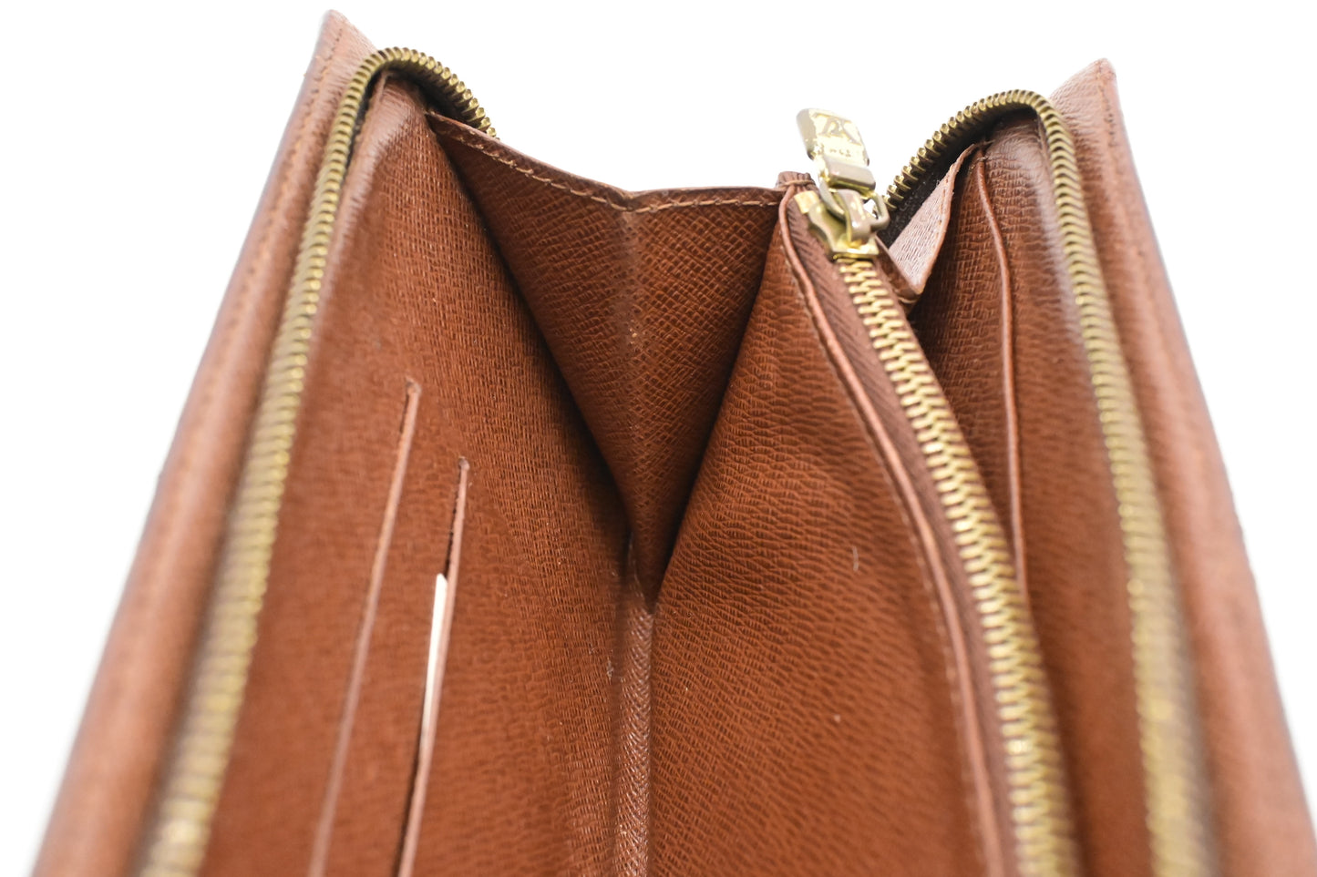 Louis Vuitton Zippy Wallet in Monogram Canvas