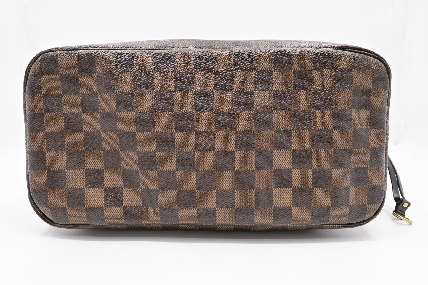 Louis Vuitton Neverfull MM in Damier Ebene Canvas