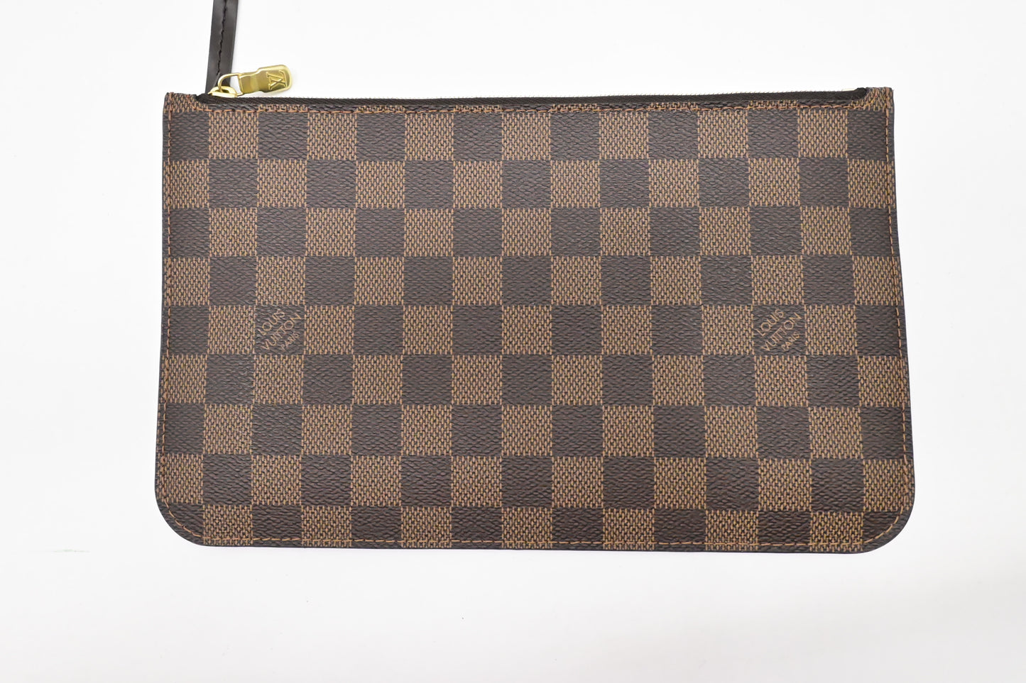 Louis Vuitton Neverfull MM in Damier Ebene Canvas