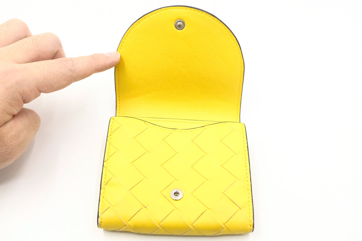 Bottega Veneta Compact Wallet in Yellow and Black Leather