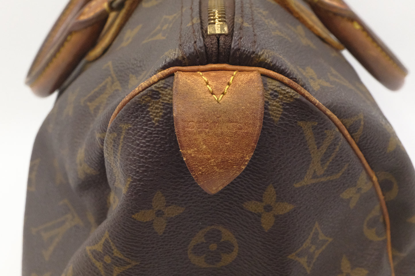 Louis Vuitton Speedy 30 in Monogram Canvas