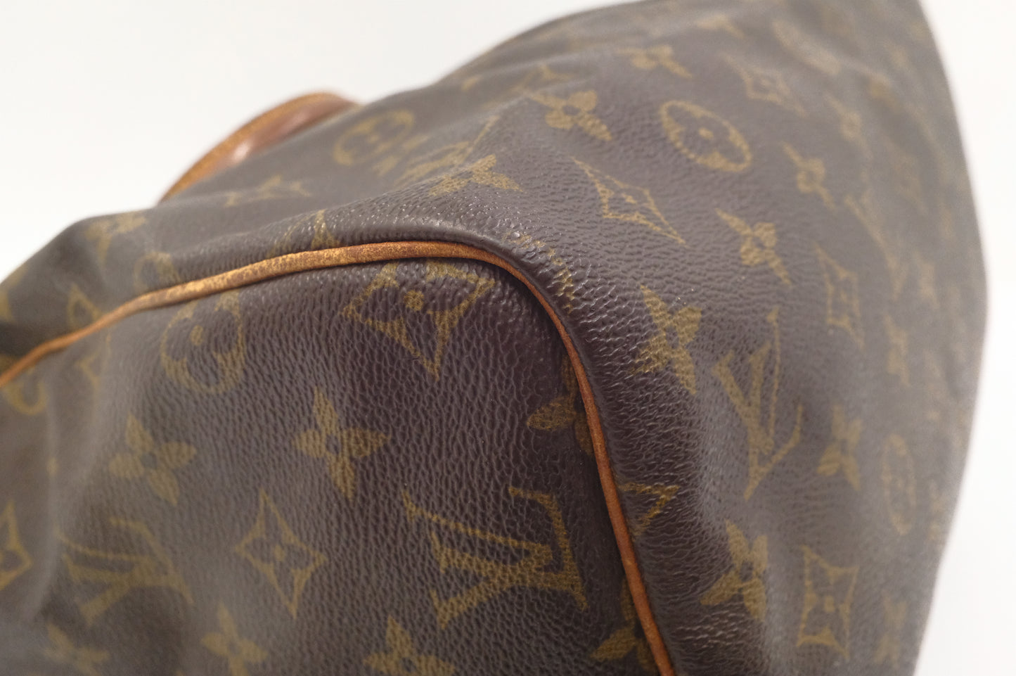 Louis Vuitton Speedy 30 in Monogram Canvas