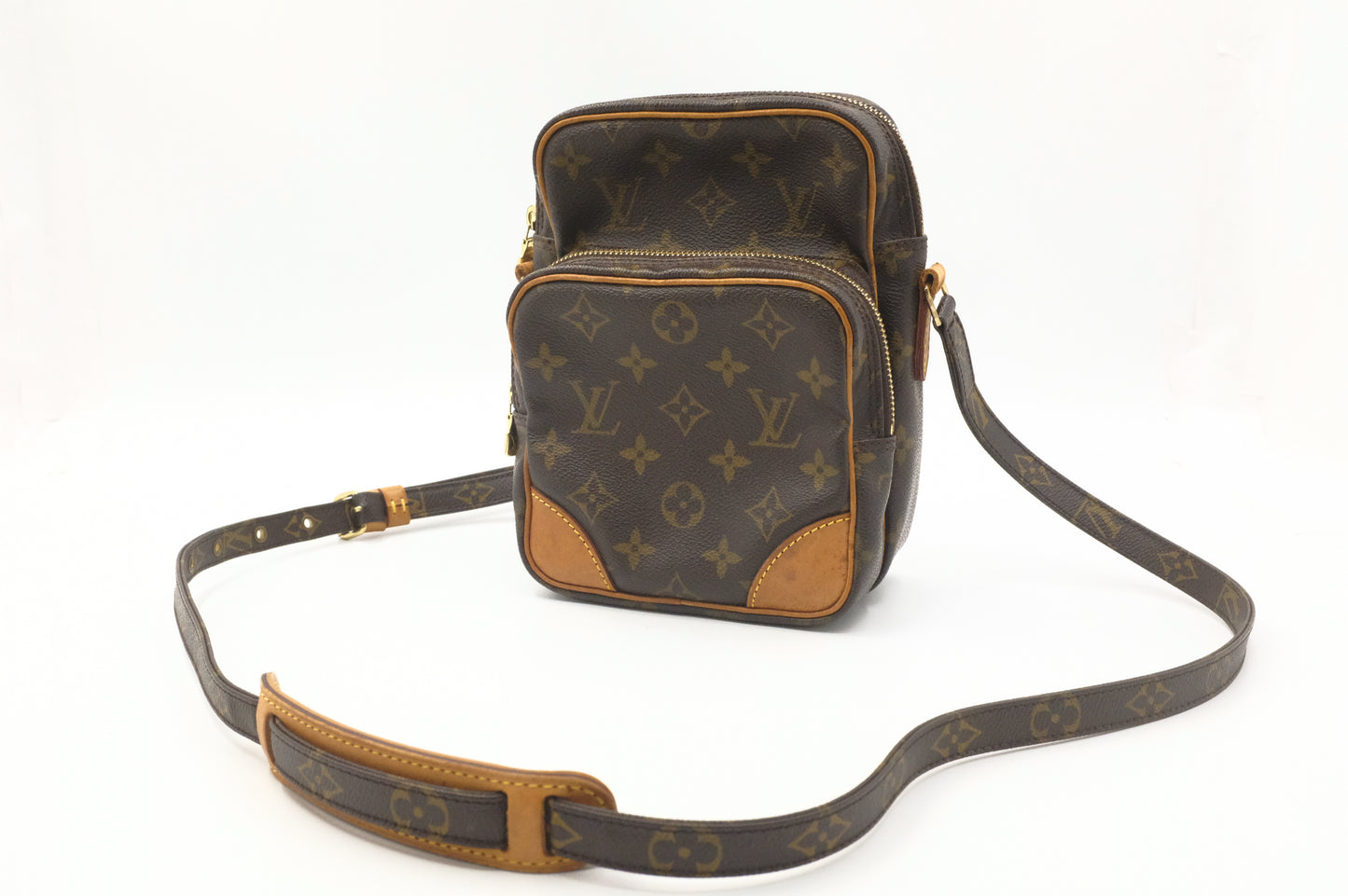 Louis Vuitton Amazone in Monogram Canvas