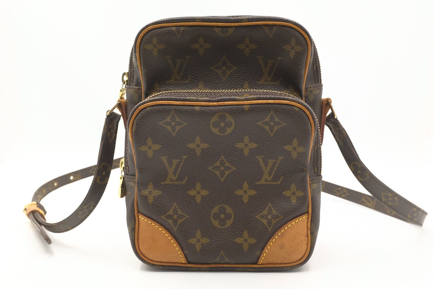 Louis Vuitton Amazone in Monogram Canvas