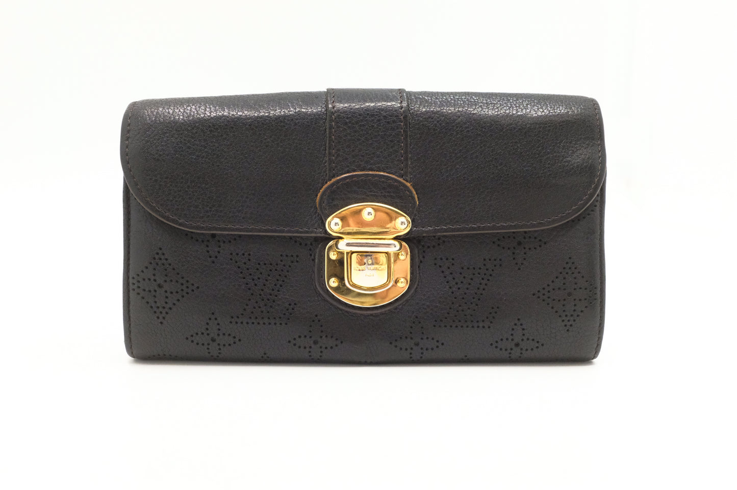 Louis Vuitton Amelia Wallet in Black Mahina Leather