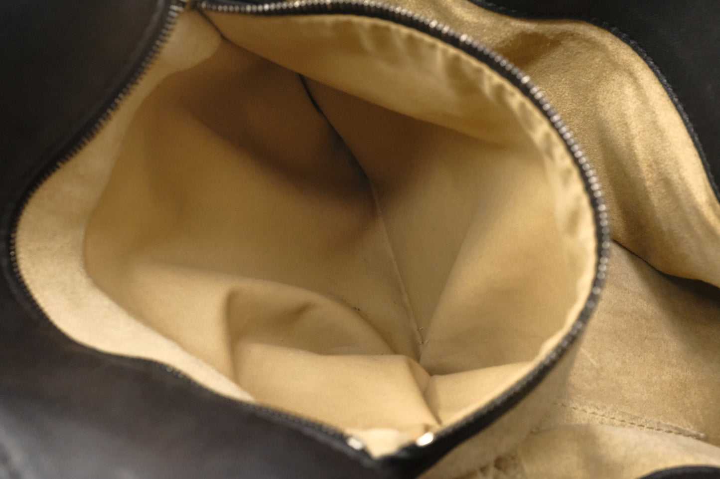 Bottega Veneta Hobo Bag in Black Perforated Leather