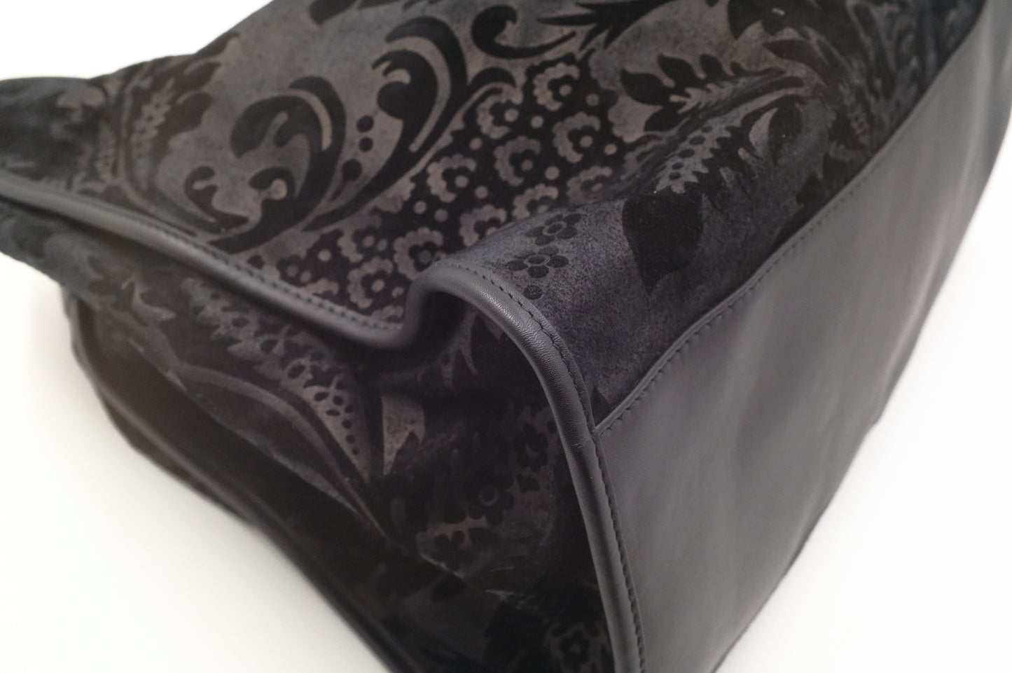Gucci Soft Stirrup Tote in Brocade Black Nubuck Leather
