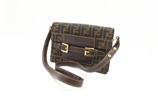 Fendi Shoulder Bag in Zucca Canvas