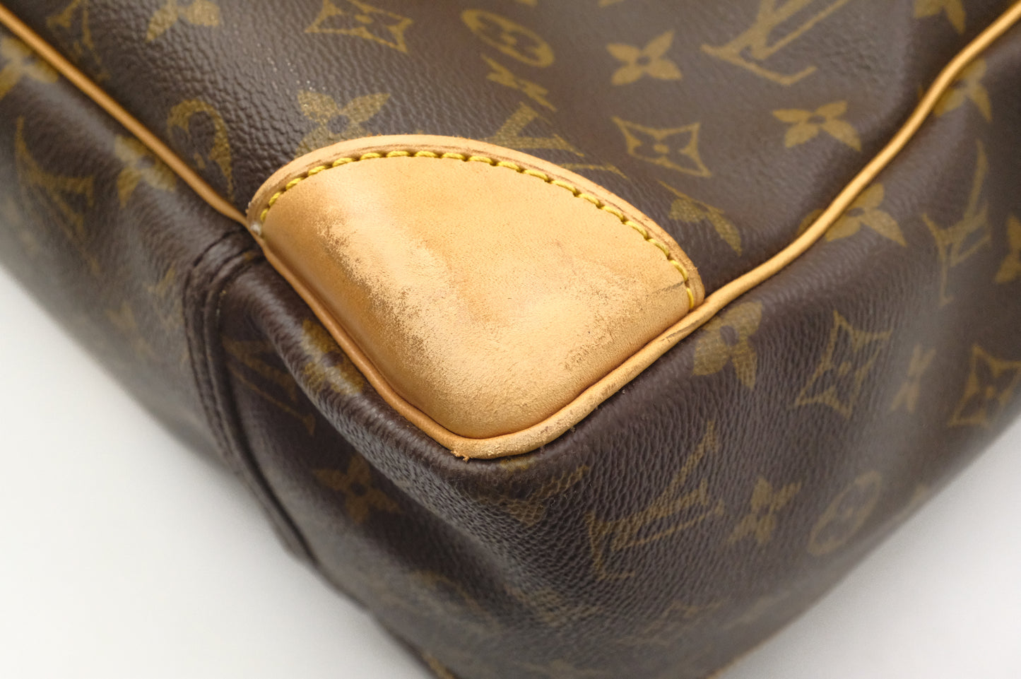 Louis Vuitton Sirius 55 in Monogram Canvas