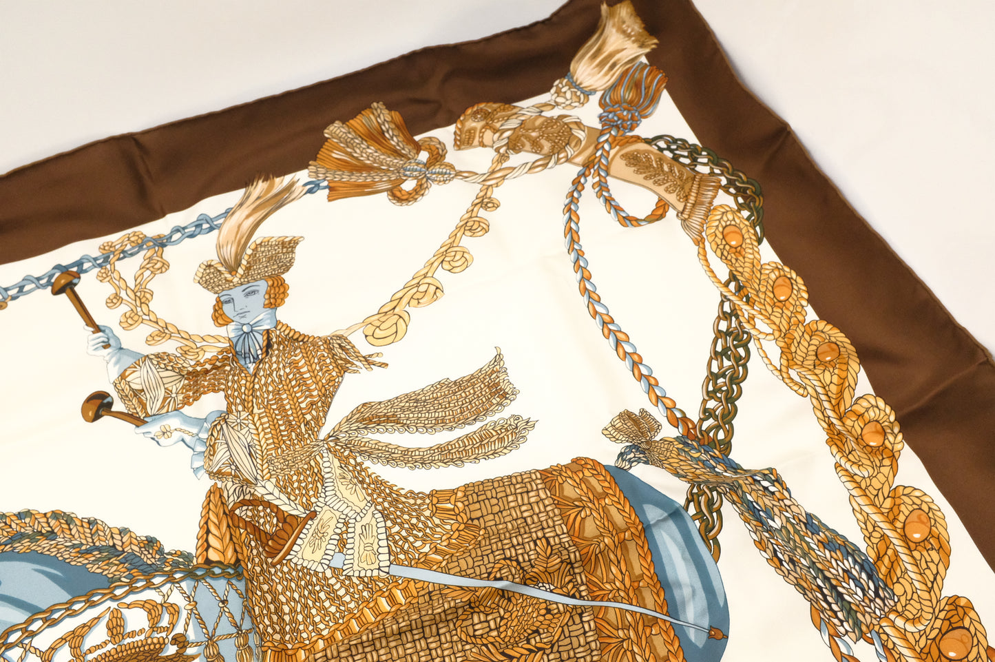 Hermes 'Le Timbalier' Carre 90 in Brown Silk