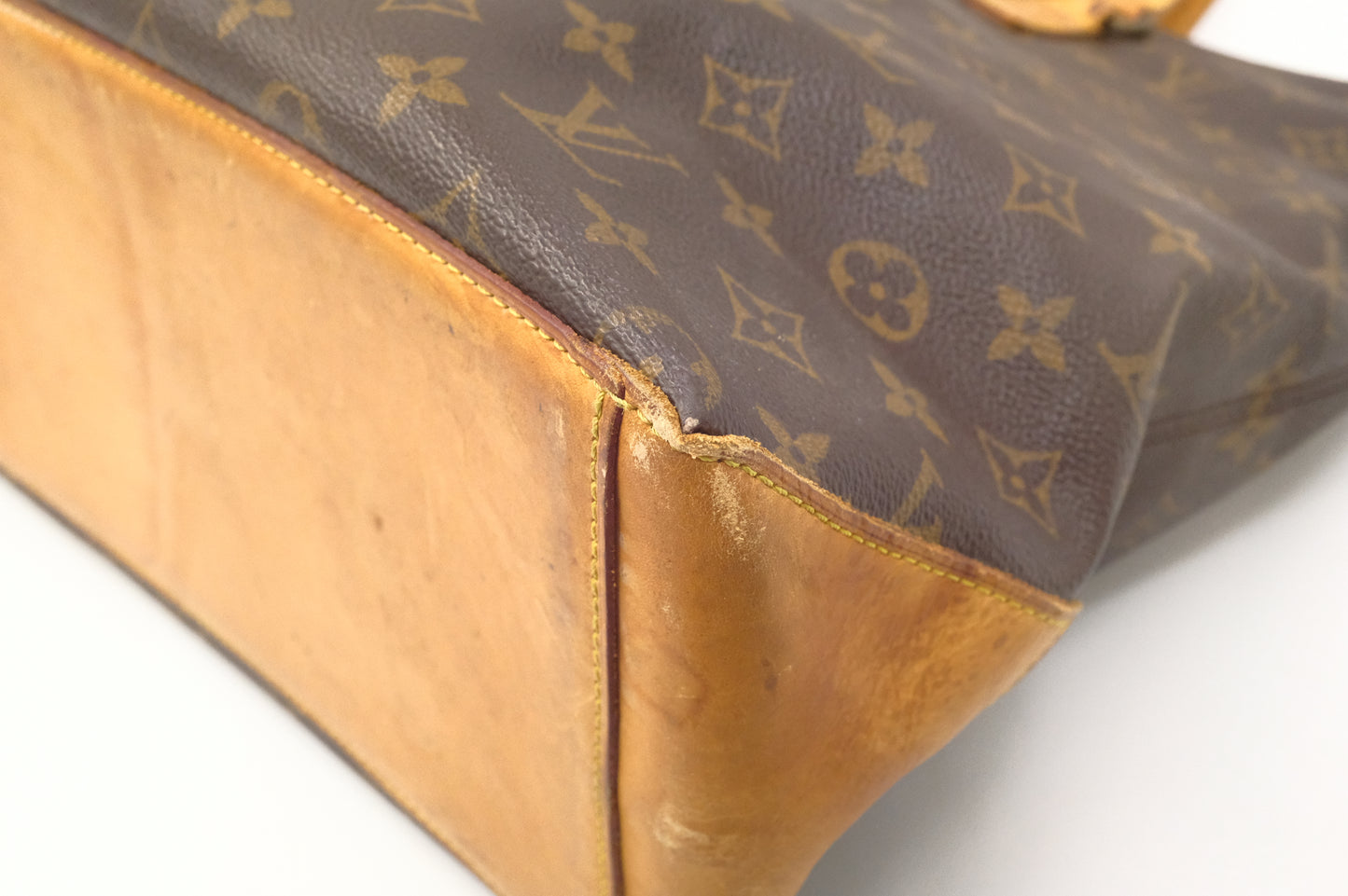 Louis Vuitton Cabas Mezzo in Monogram Canvas