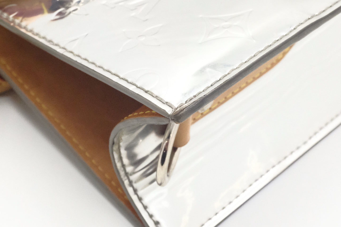 Louis Vuitton Sac Plat in Miroir Vernis Leather