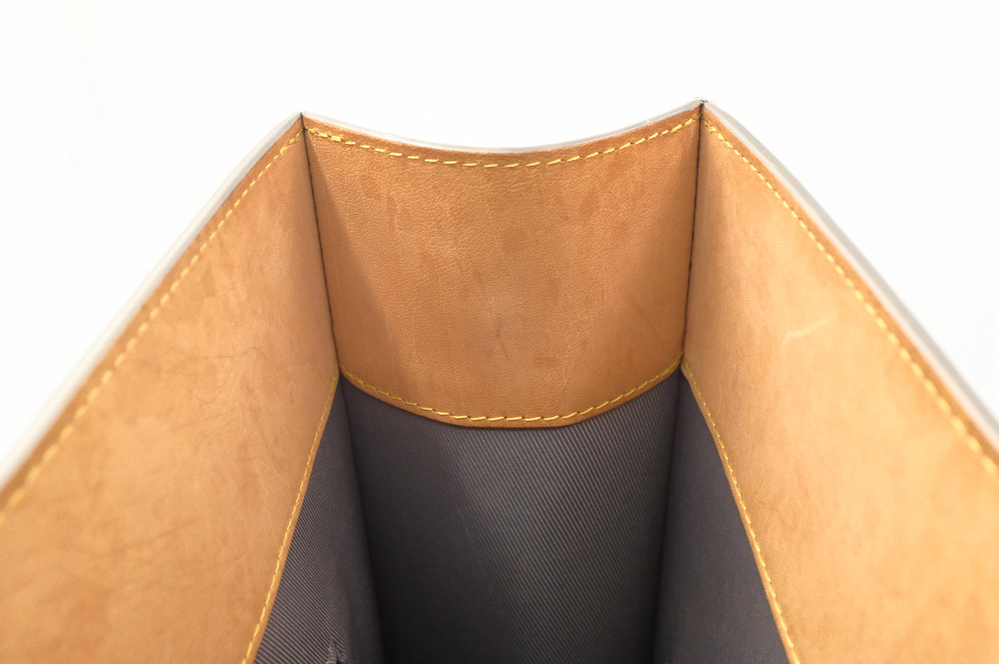 Louis Vuitton Sac Plat in Miroir Vernis Leather