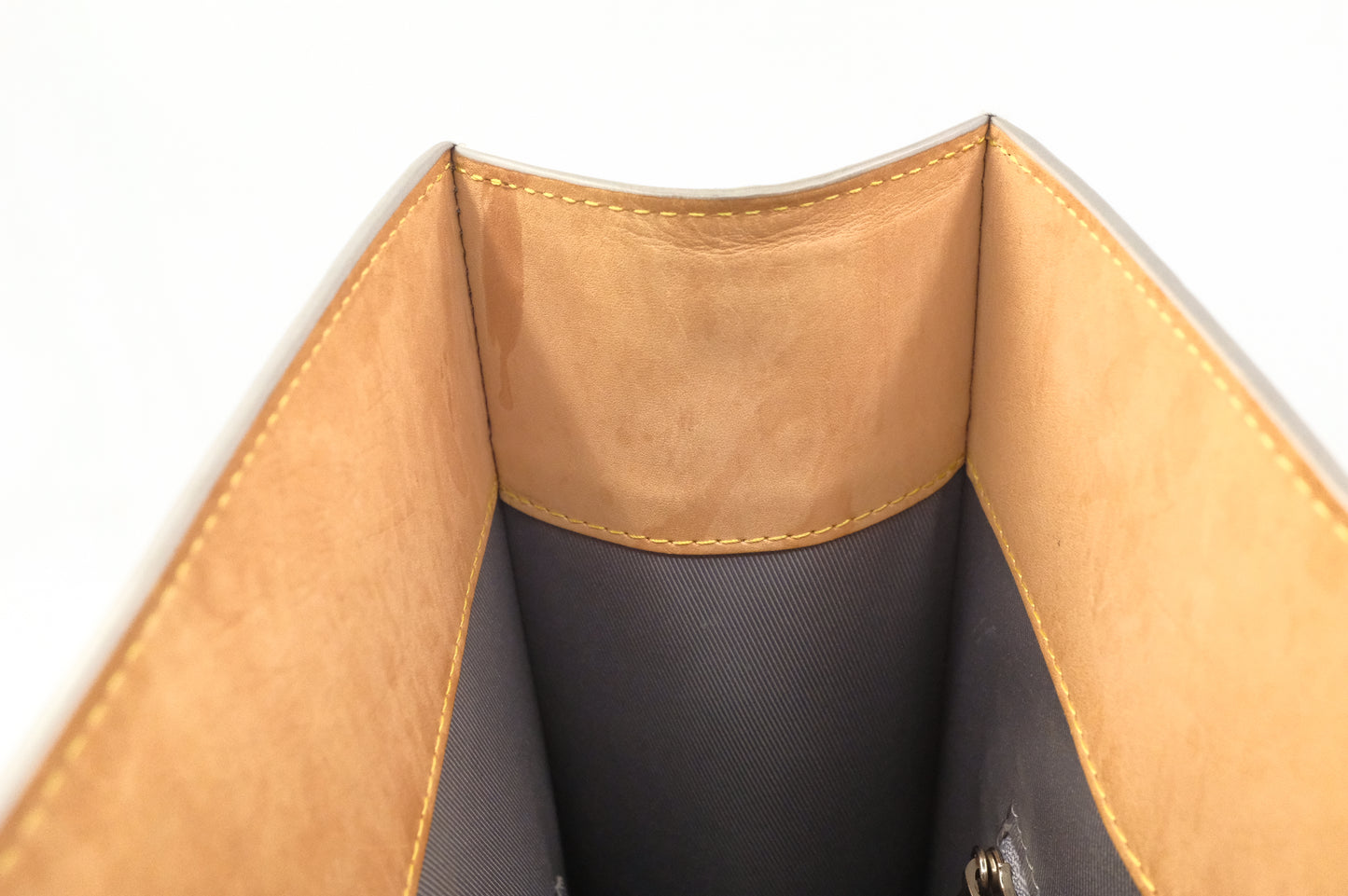 Louis Vuitton Sac Plat in Miroir Vernis Leather