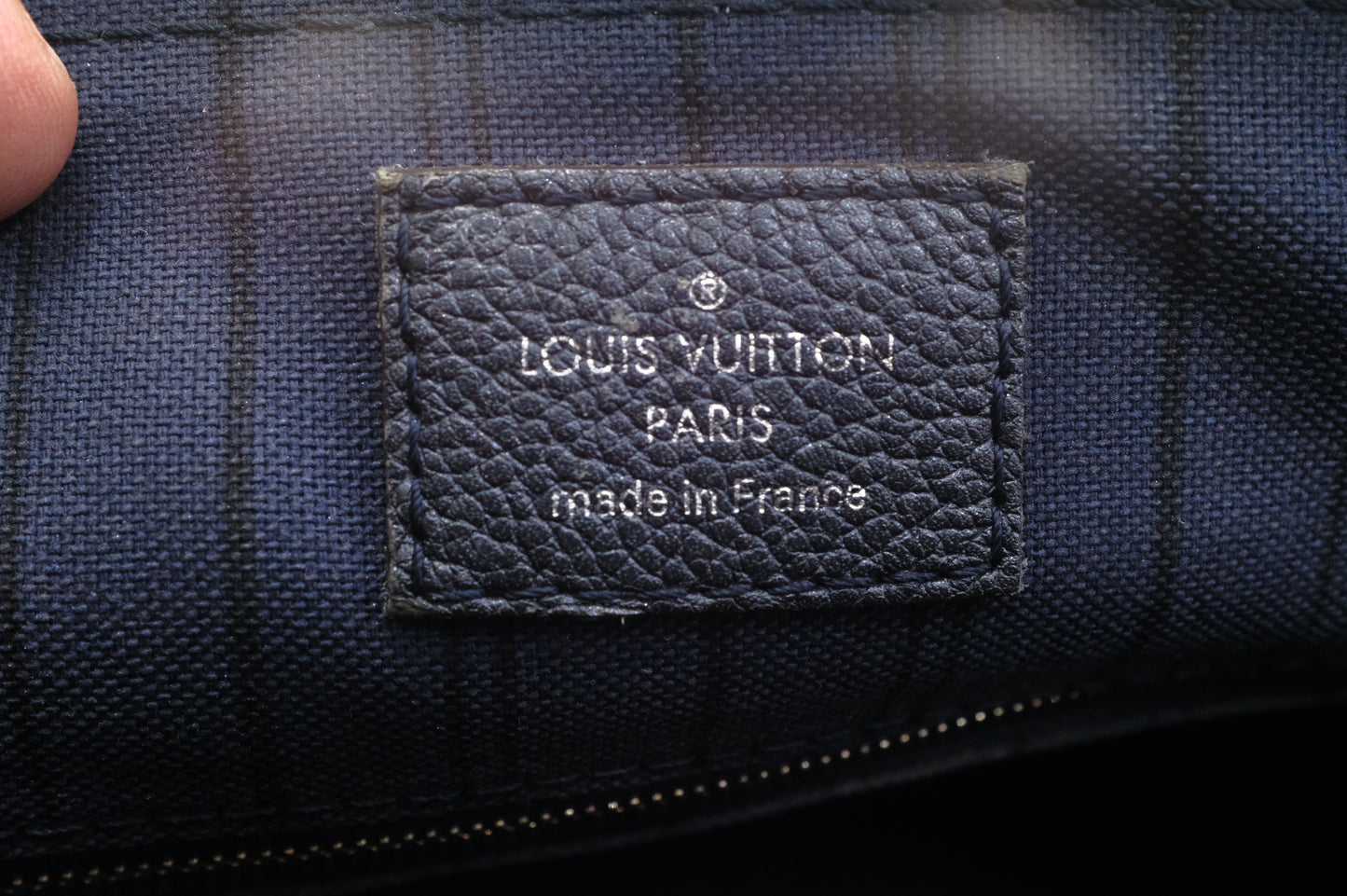 Louis Vuitton Speedy 25 Bandouliere in Metallic Navy Blue Empreinte Leather