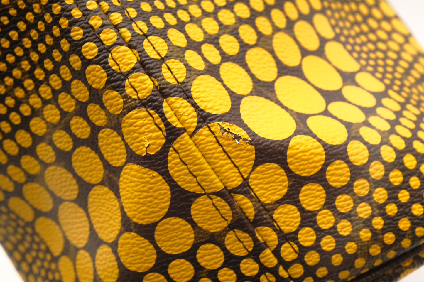 Louis Vuitton Yayoi Kusama Neverfull MM in Yellow Wave Monogram Canvas