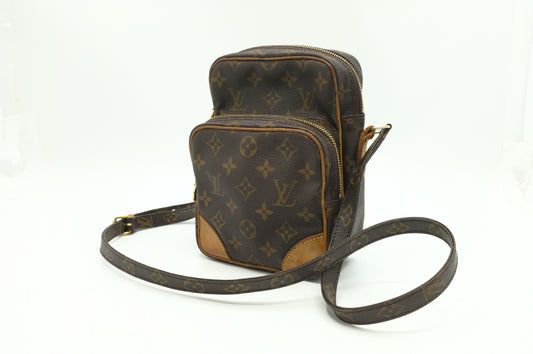 Louis Vuitton Amazone PM in Monogram Canvas