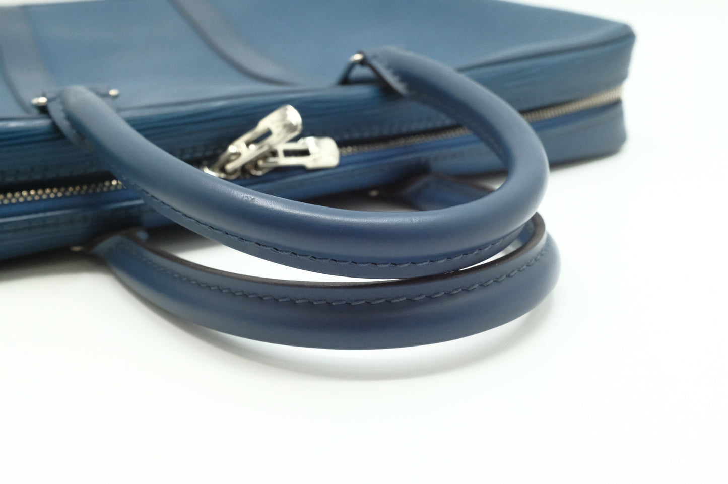 Louis Vuitton Poche Document in Blue Epi Leather