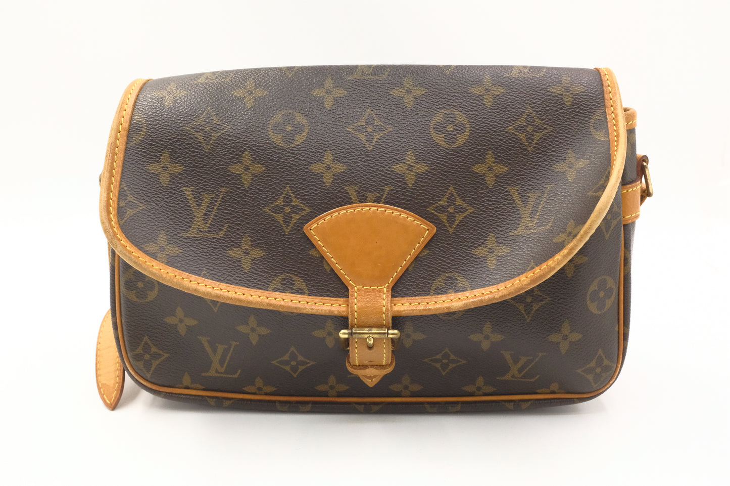 Louis Vuitton Sologne in Monogram Canvas