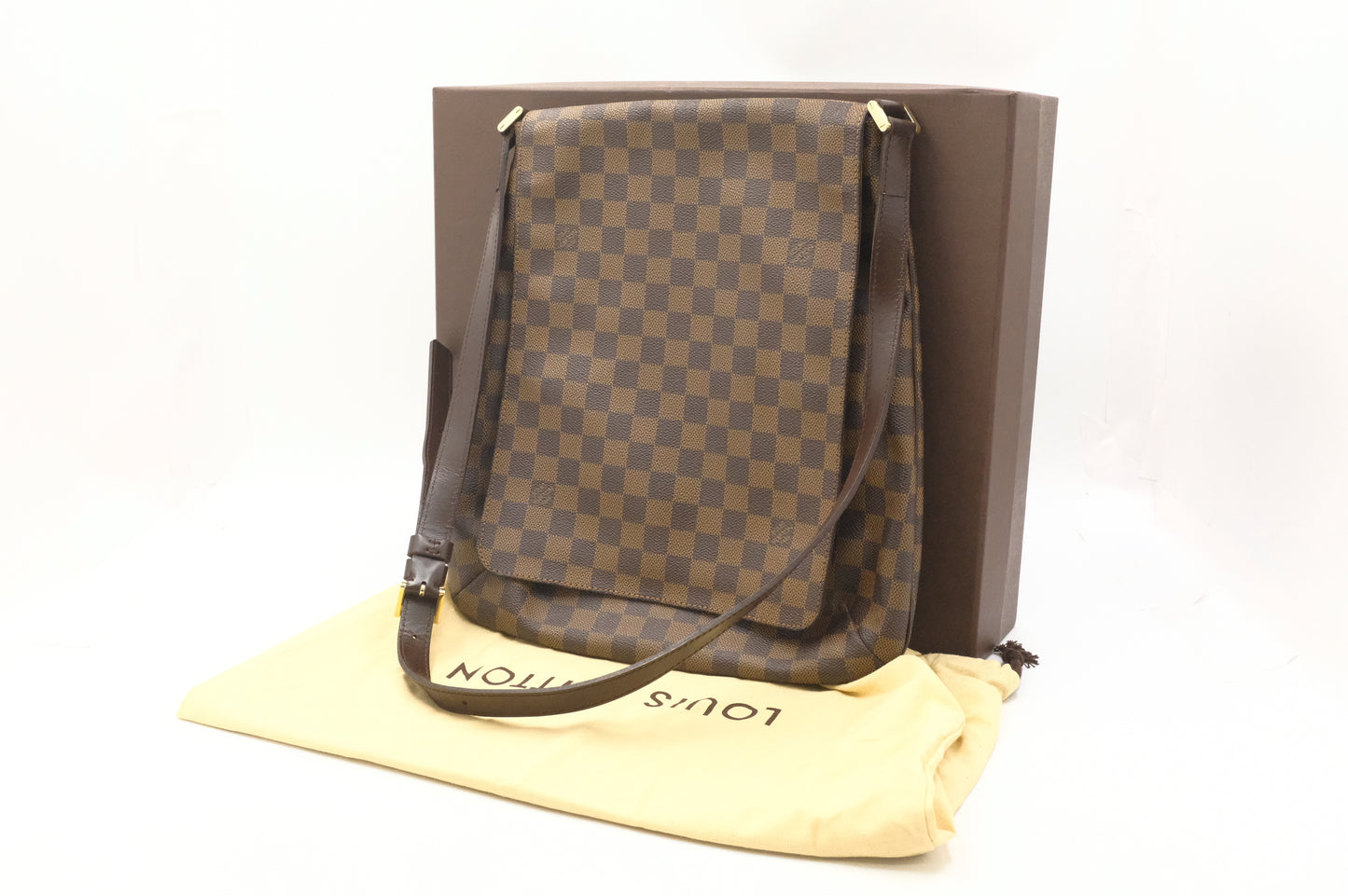 Louis Vuitton Musette in Damier Ebene Canvas