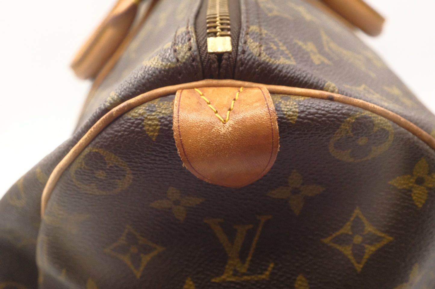 Louis Vuitton Keepall 50 in Monogram Canvas