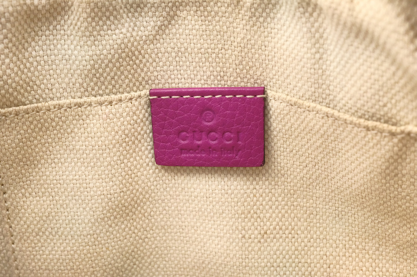 Gucci Soho Disco in Pink Leather