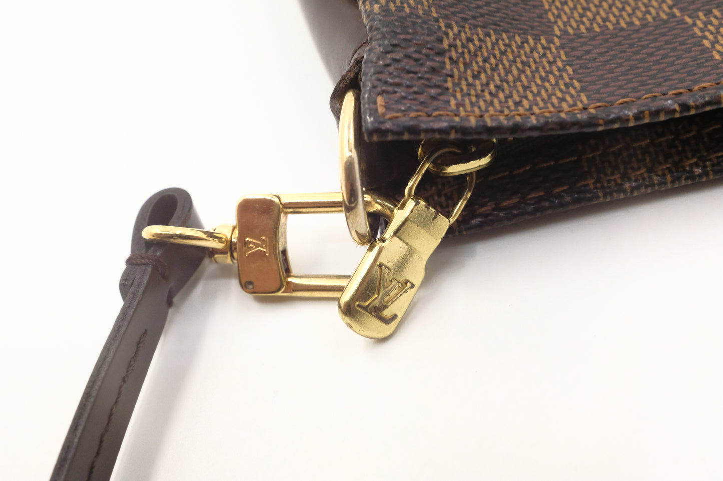 Louis Vuitton Novana Pouch in Damier Ebene Canvas