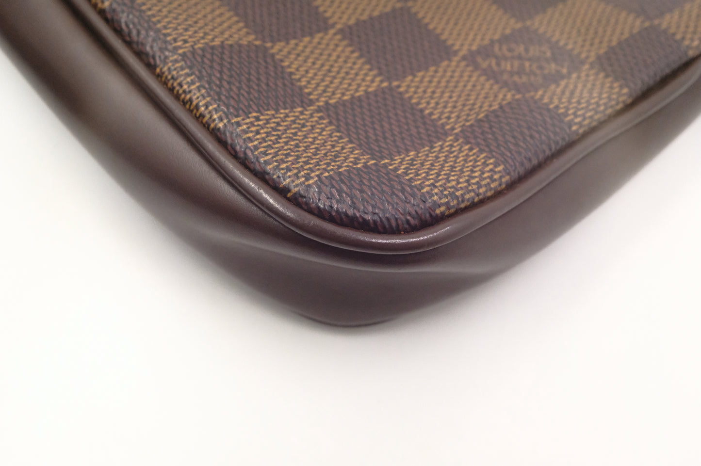 Louis Vuitton Novana Pouch in Damier Ebene Canvas